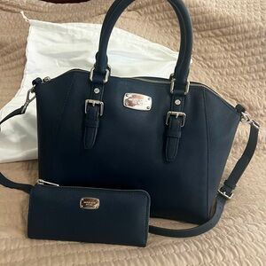 Michael Kors Bundle - purse and wallet- navy